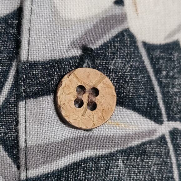 OP Ocean Pacific Men's Hawaiian Button Shirt Size Large Cotton Tropical Floral - Picture 6 of 12